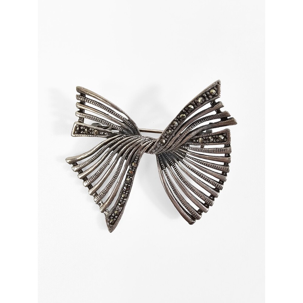 Vintage Sterling Silver Marcasite Open Work Art Deco Style Ribbon Brooch